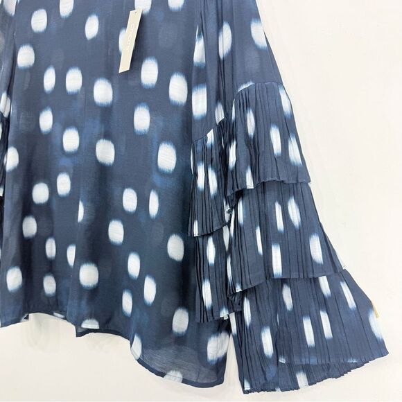 Chico’s Navy Blue White Dot Lightweight Pleat Tiered Flutter Sleeve Blouse NEW - Picture 6 of 15
